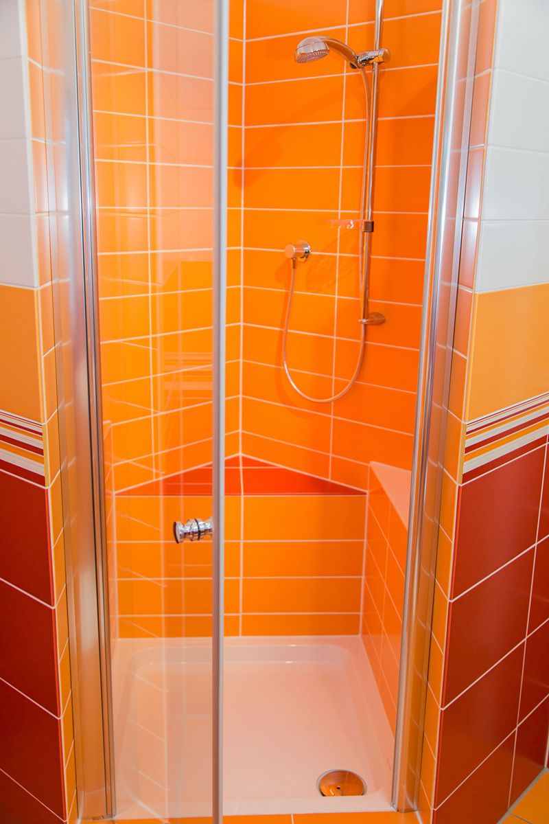 Wortmann_Heizung_Sanitaer_Bad_Orange7