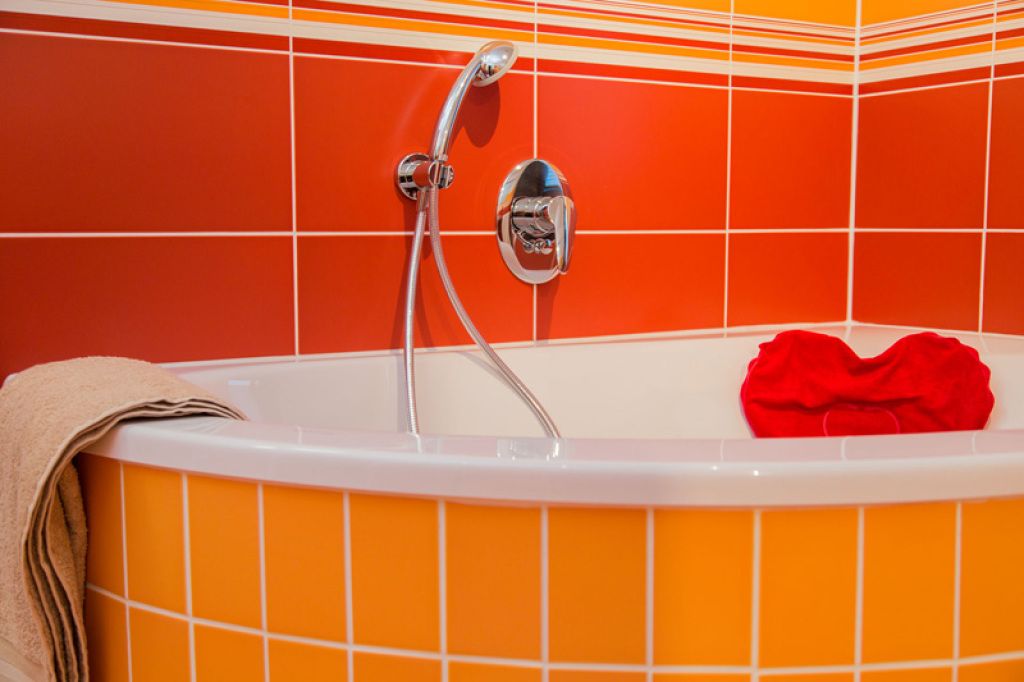Wortmann_Heizung_Sanitaer_Bad_Badewanne